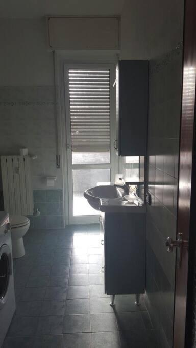 Albenga Sul Mare Famiglie Ed Amici Fino 10 Posti Apartman Kültér fotó
