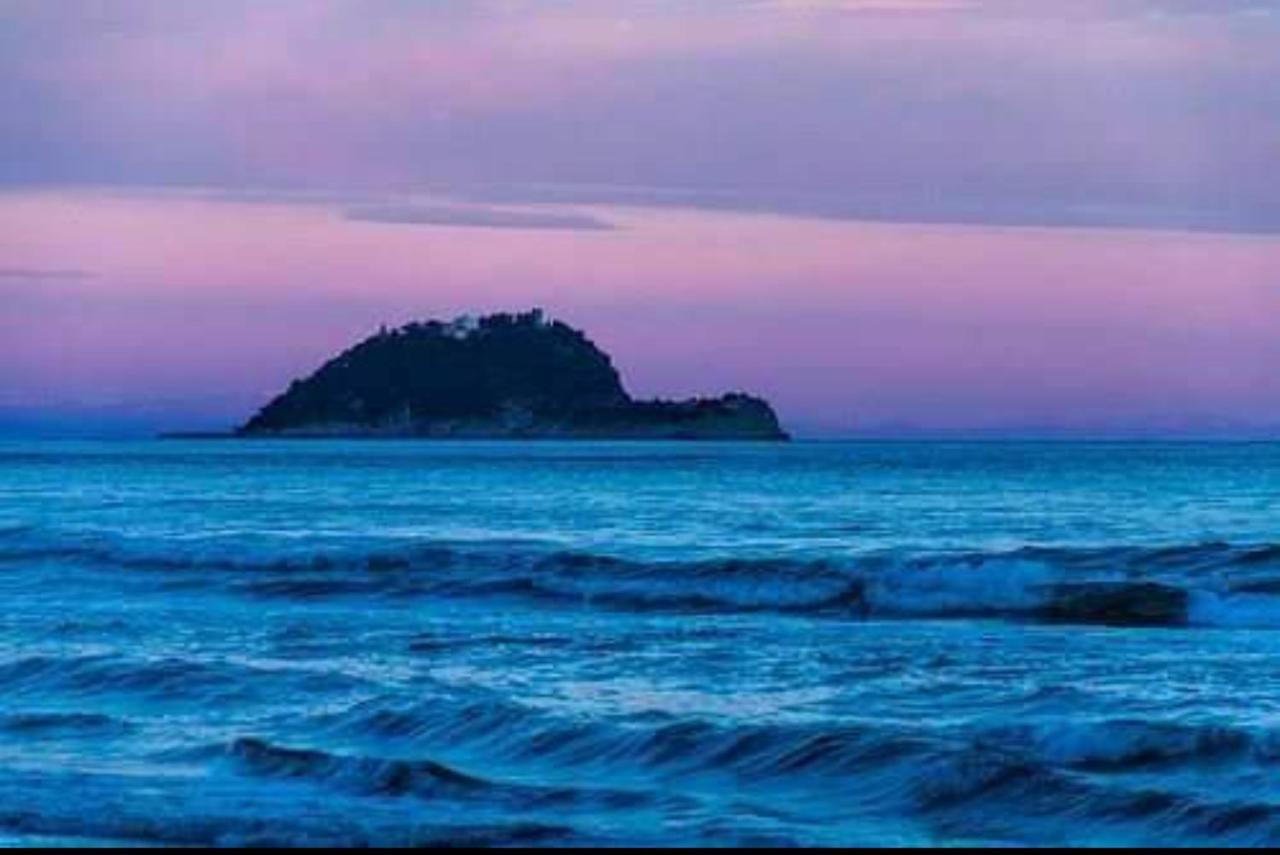 Albenga Sul Mare Famiglie Ed Amici Fino 10 Posti Apartman Kültér fotó